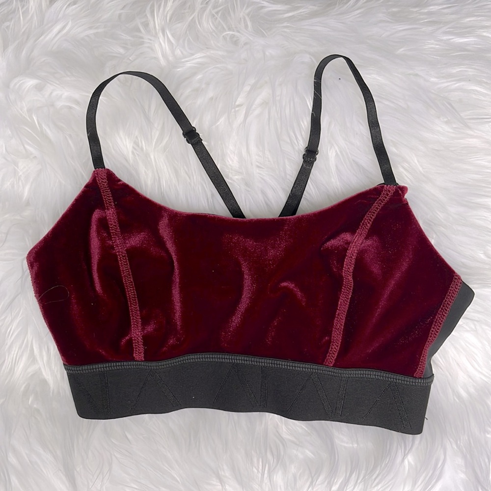 Alala Velvet Sports Bra, Bordeaux.  Sz S